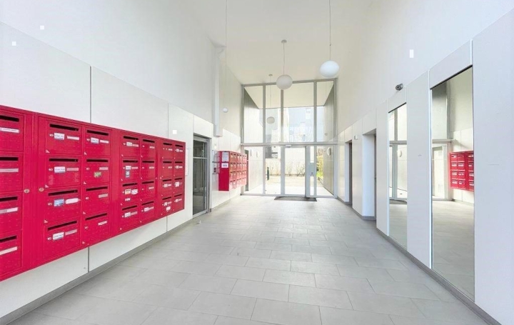 Annonces SAINTGENISLAVAL : Autres | LYON (69007) | 43 m2 | 249 000 &euro; 